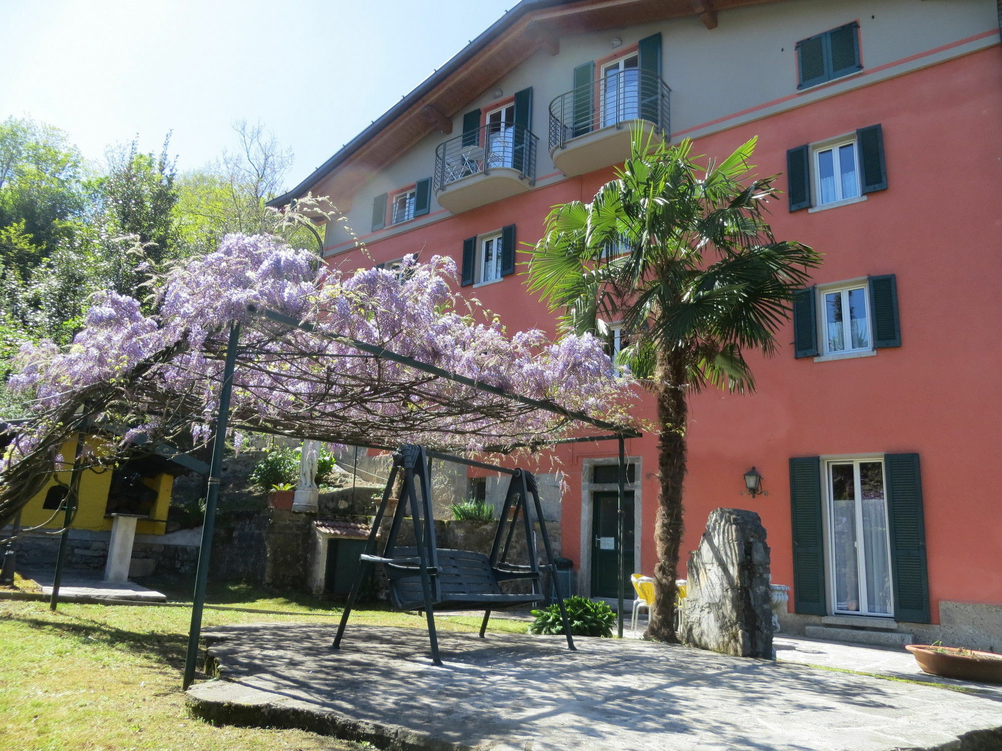 Antica Residenza I Ronchi Di Bellagio Aparthotel Bagian luar foto